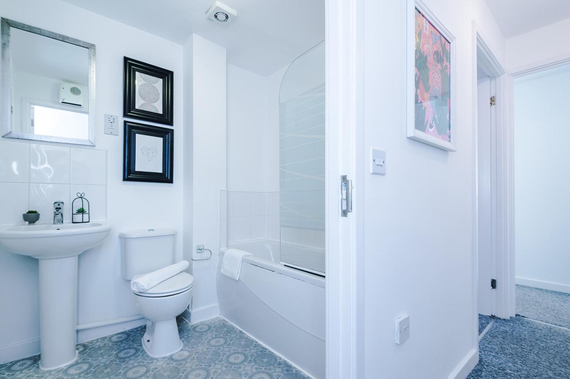The Consort Serviced Apartment 코번트리 외부 사진