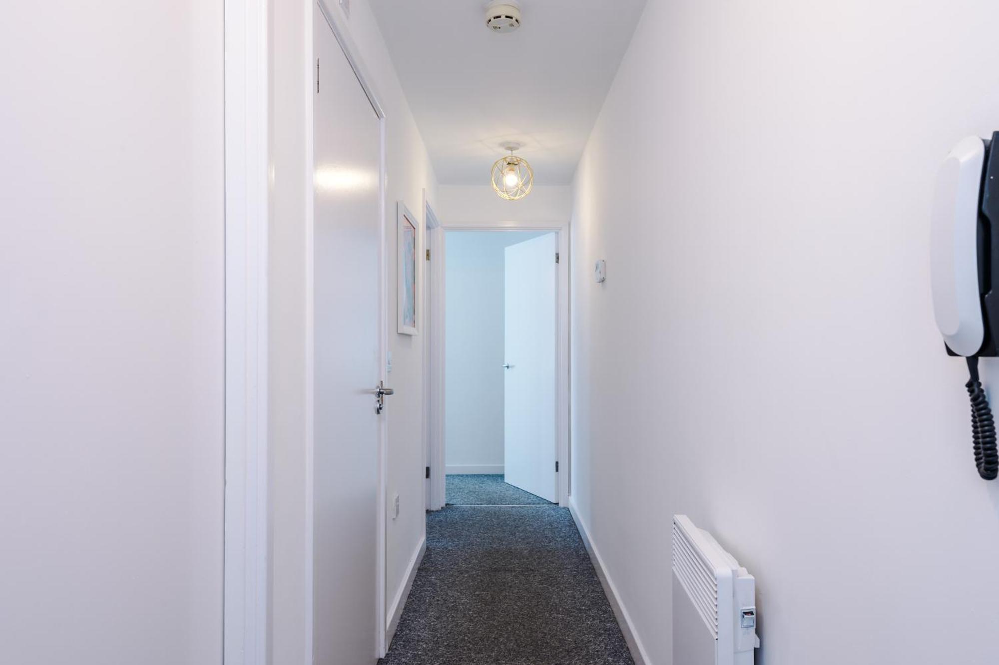 The Consort Serviced Apartment 코번트리 외부 사진