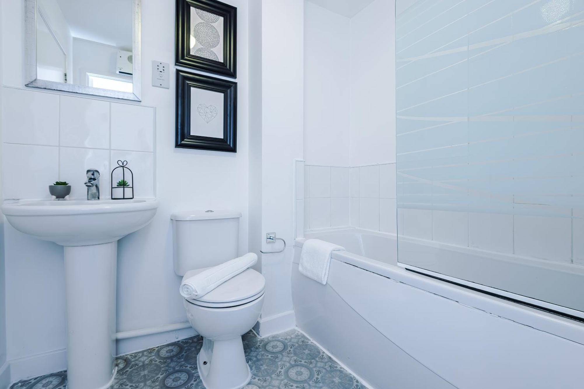 The Consort Serviced Apartment 코번트리 외부 사진
